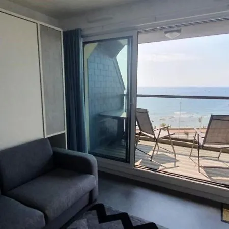 Aux Sables-d'olonne: Et Commerces à Proximité - Fr-1-92-902 Les Sables-dʼOlonne