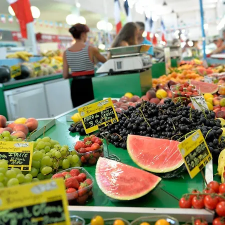 Aux Sables-d'olonne: Et Commerces à Proximité - Fr-1-92-902 Apartamento *